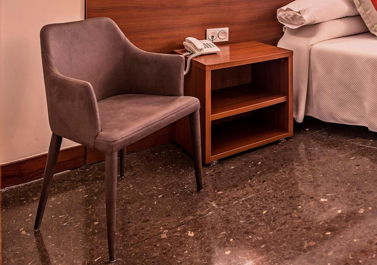 Hotel Txartel Lasarte Oria Luaran gambar