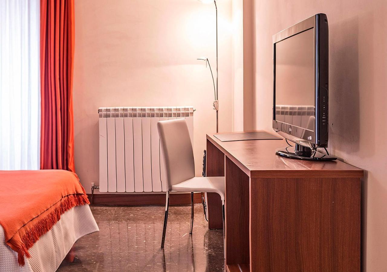 Hotel Txartel Lasarte Oria Luaran gambar